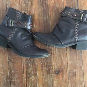 Blowfish booties